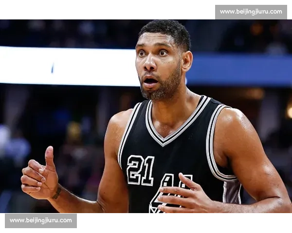 冰人盼文班留长发：思想与潜力铸就马刺新门面